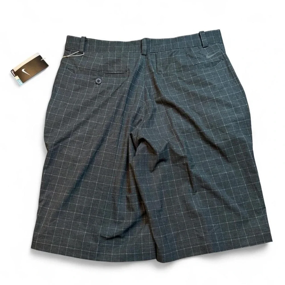 Nike golf tour performance dri fit shorts brand new with tags size 32